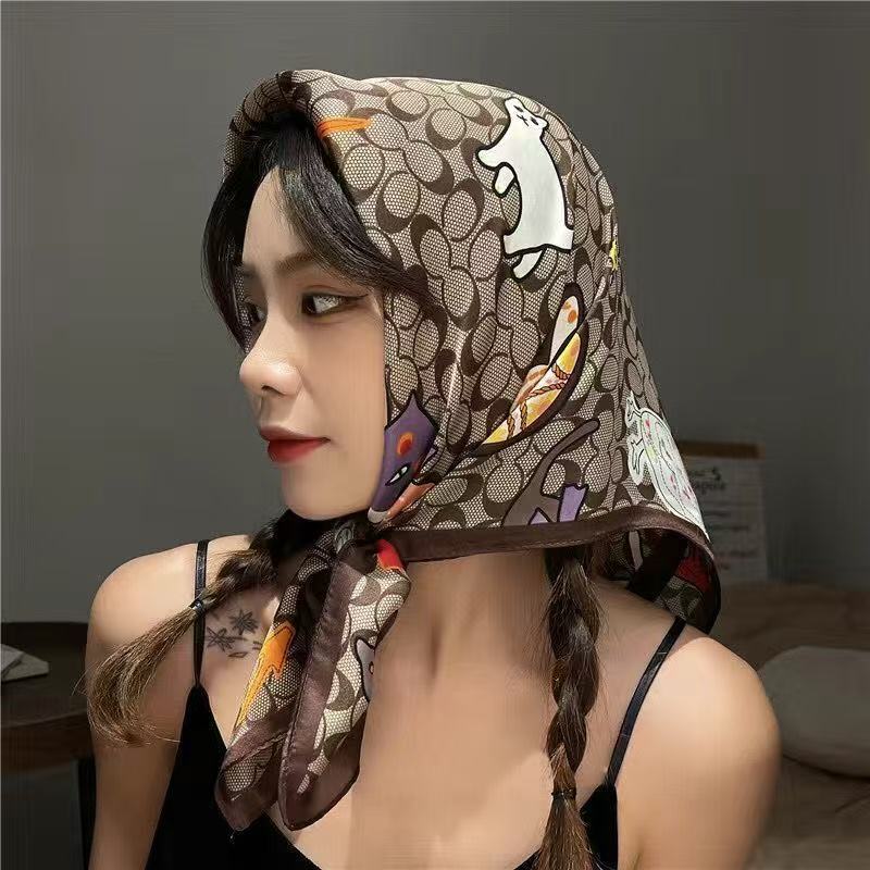 Luxury Bags China - 새로운 실크 스퀘어 스카프 여성용 고급