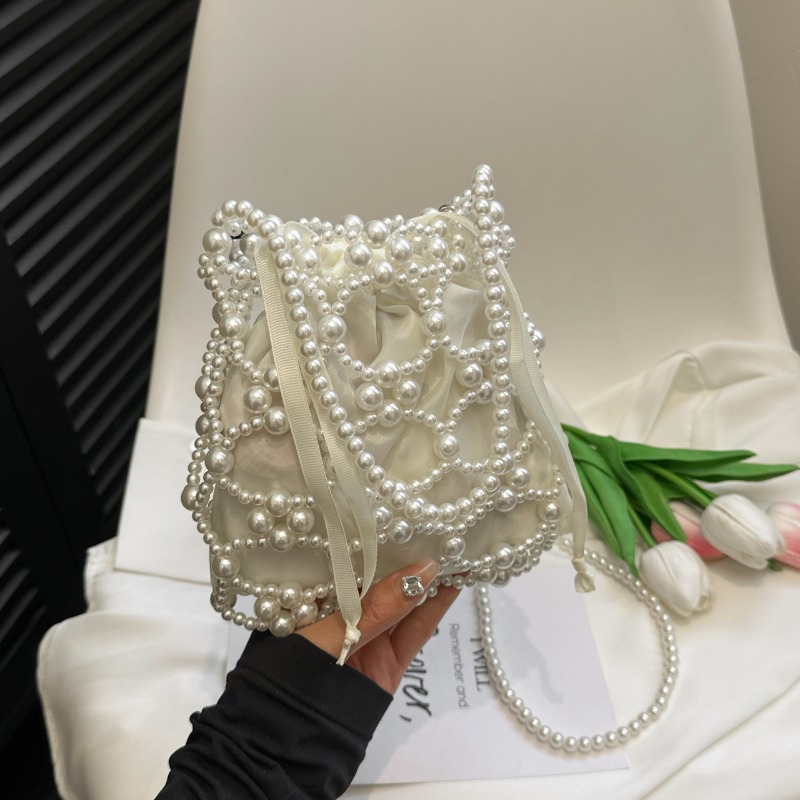 화이트 비즈 버킷 숄더 및 크로스바디 백 여성을 위한  - Luxury Bags On Sales 리뷰 및 가격