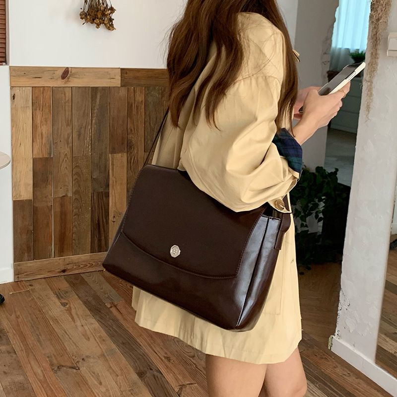 CGCBAG 여성용 빈티지 레이지 용량 메신저백, 심플 - Luxury Bags Tote 리뷰 및 가격